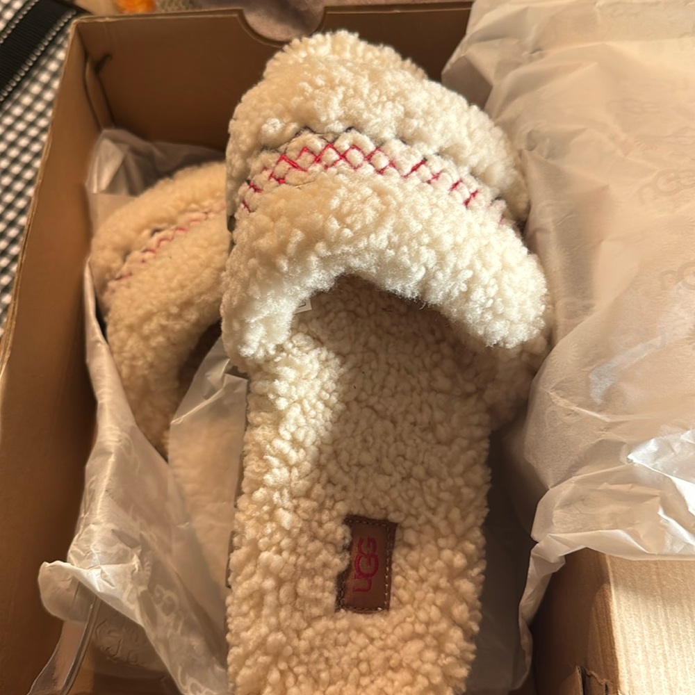 NIB UGG WOMEN'S SHEARLING COZETTA NATURAL BRAID SLIPPER SANDALS